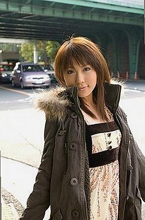 全面解析：黄色软件下载免费官方版的现状与潜在风险