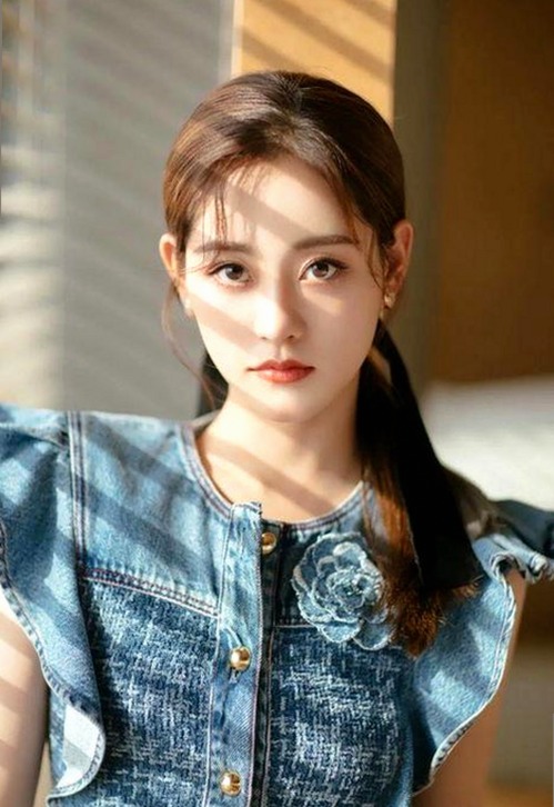 全面了解菠萝TV免费版：高清不卡、正版下载指南