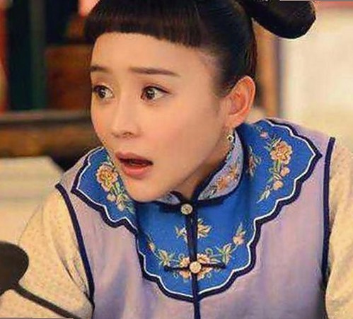 揭秘娱乐圈的秘密：爱爱网官方版带你了解明星背后的故事
