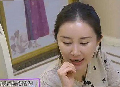 探秘“日批视频免费版”背后的热议话题