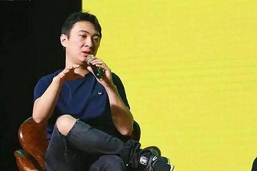 全面解析嫩草17.c 91官方版：体验与选择的真实差异